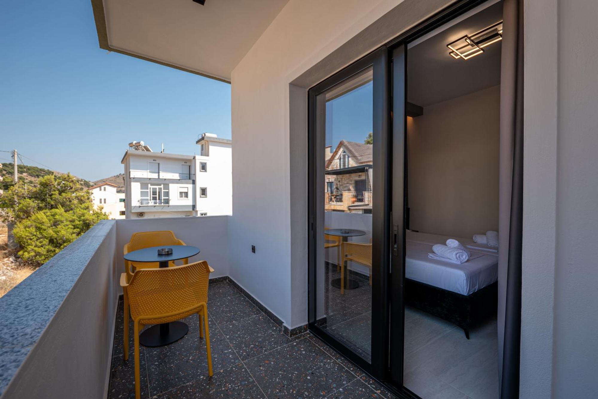 Euphoria Apartments Sarandë Exterior foto