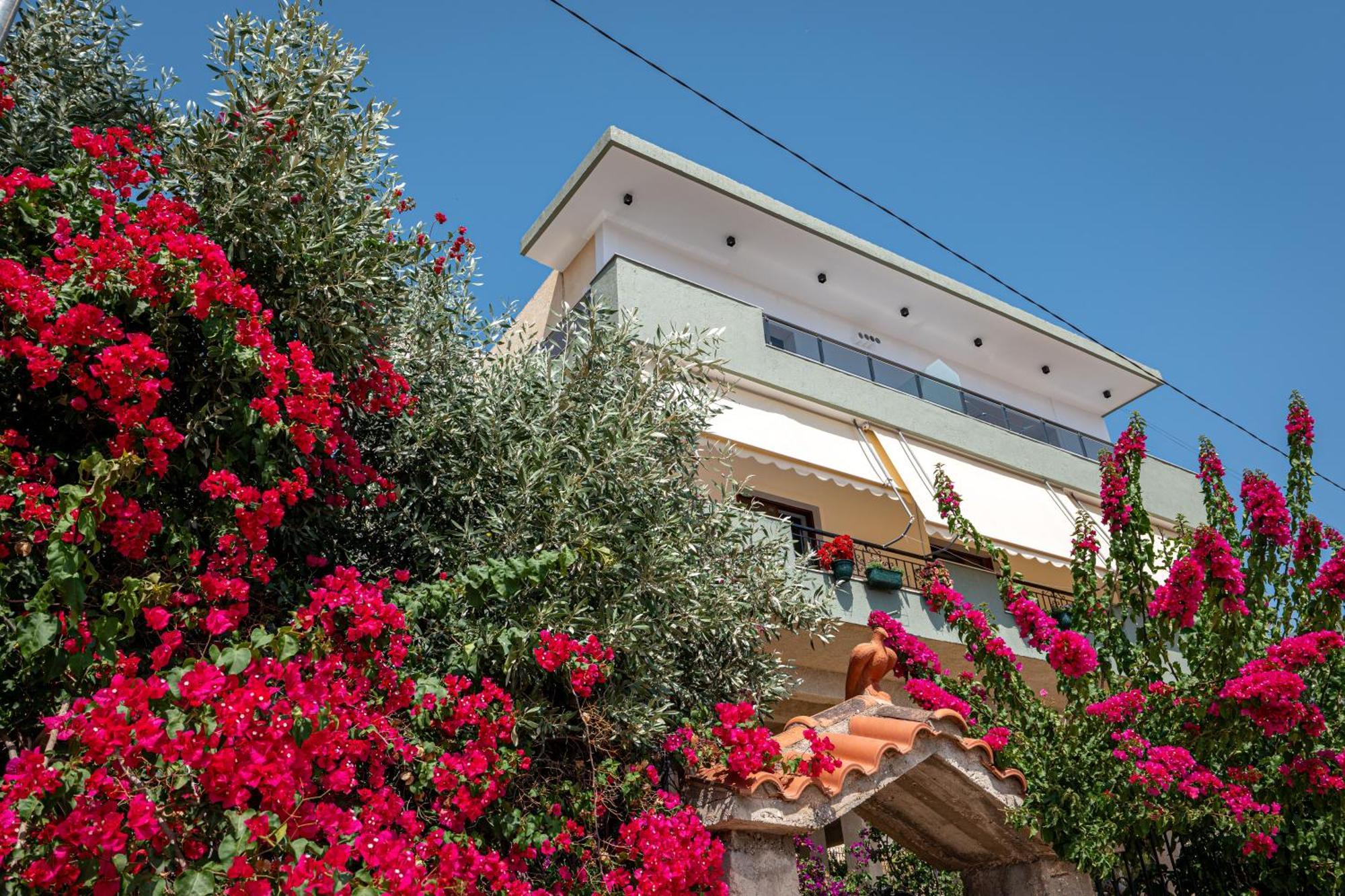 Euphoria Apartments Sarandë Exterior foto