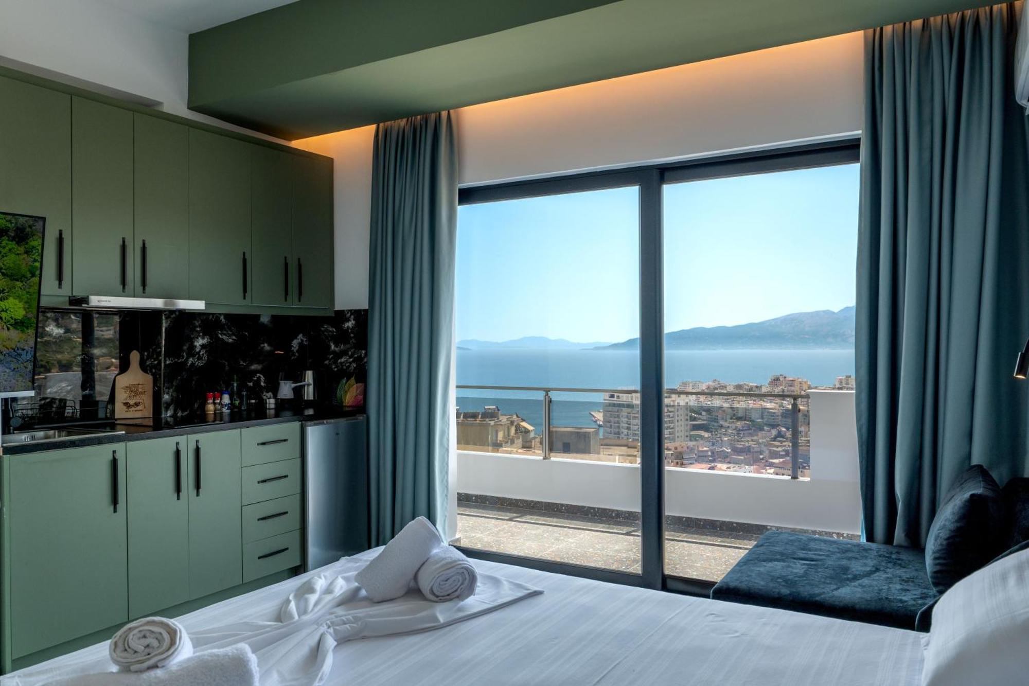 Euphoria Apartments Sarandë Exterior foto