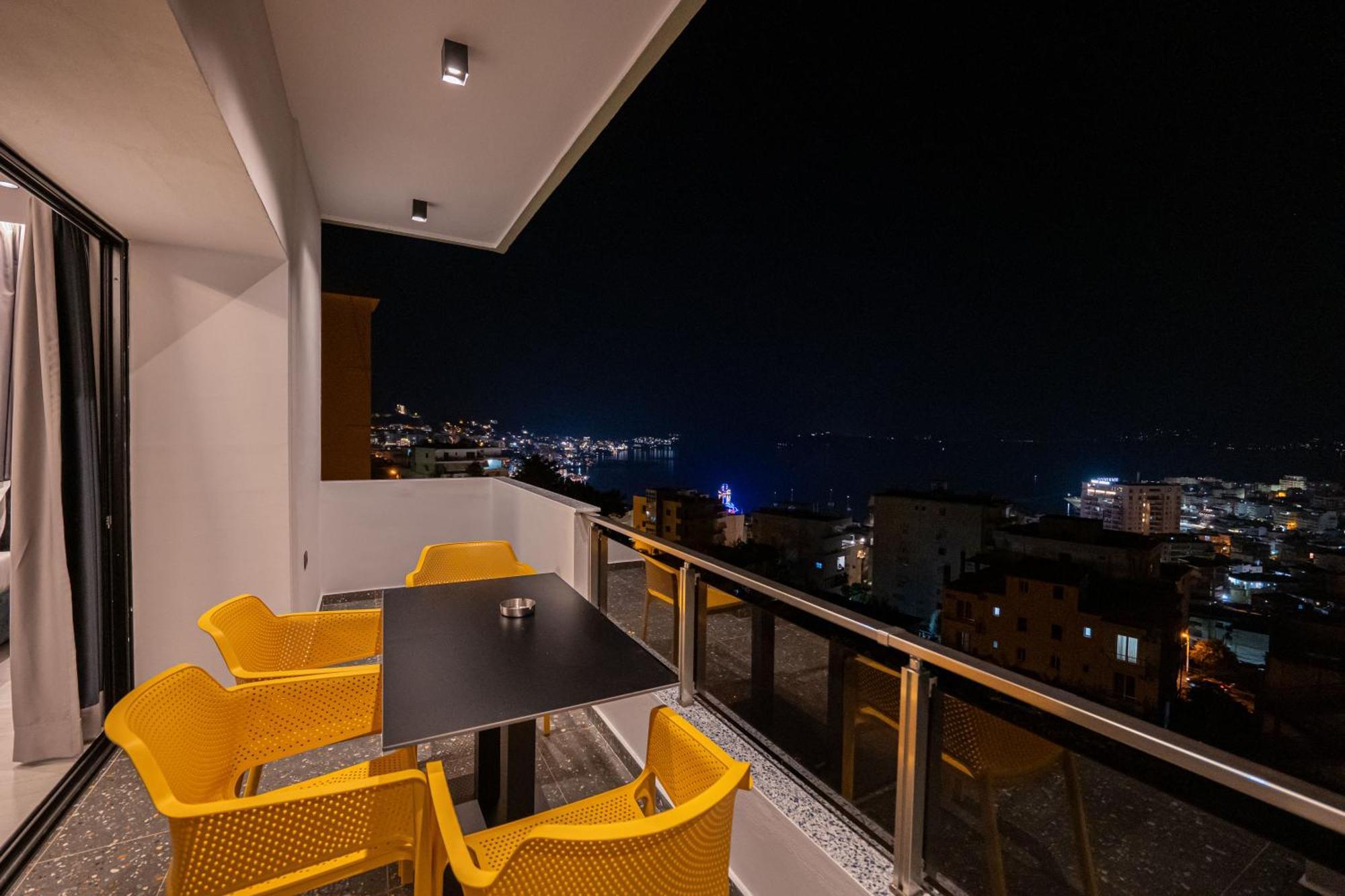 Euphoria Apartments Sarandë Exterior foto